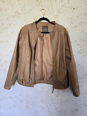 Maurices Women's Light Brown Leather Jacket